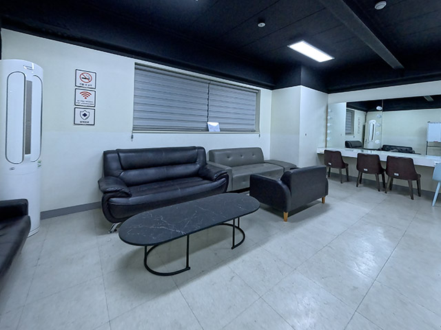 Waiting Room 2